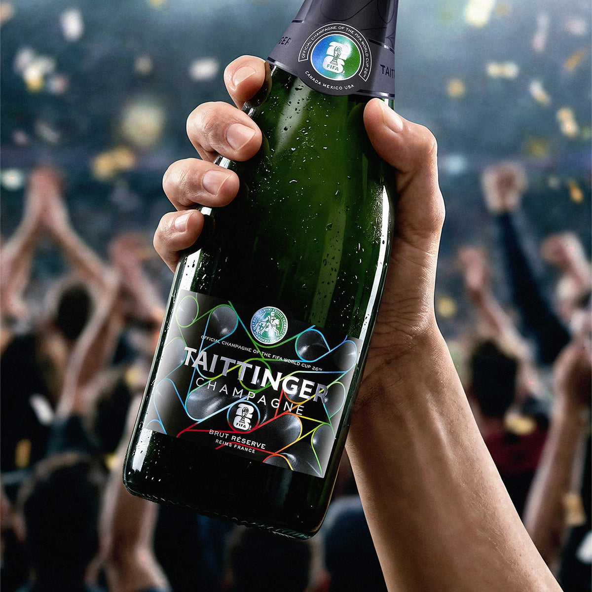 Bottiglia in edizione limitata di Champagne Taittinger per FIFA 2026