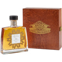 Bottiglia di Quaglia Grappa Riserva Moscato Millesimata